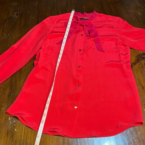 LAN JAENICKE RED SILK BLOUSE WITH BOW❤️ - Picture 4 of 12